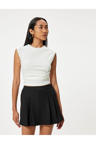 Koton Fustă scurtă mini plisată cu talie standard - Slim Fit