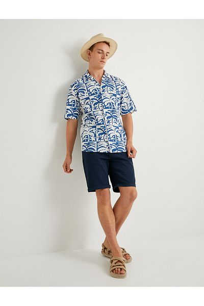 Koton Hawaii-Hemd, kurzärmelig, Palmenmuster, Knopfleiste, Kragen, detaillierte Baumwolle, normale Passform