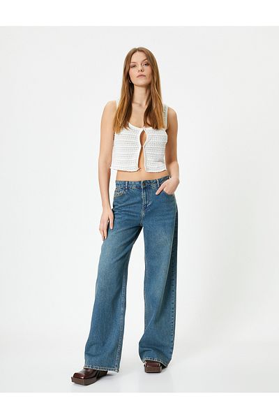 Koton Durchbrochenes Häkeltop mit U-Ausschnitt – Crop Top mit dicken Trägern und Verschluss vorne