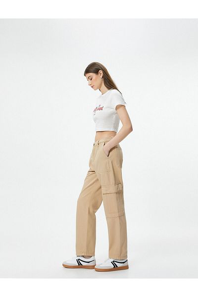 Koton Cargo-Jeans aus Baumwolle – Kurzes, gerades Bein, Tasche, Standardbund – Eve Jean