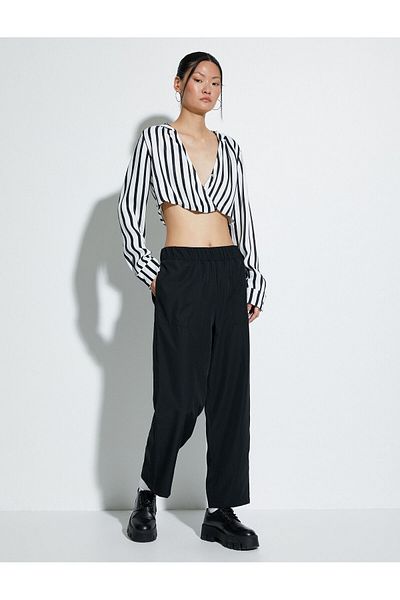 Koton Μπλούζα με κουκούλα Crop V-Neck