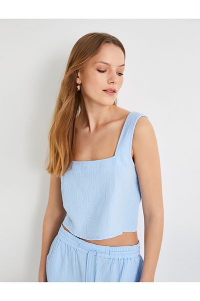 Koton Crop Tank Top aus Musselin mit dicken Trägern – quadratischer Kragen, Baumwolle