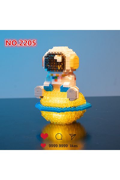 Choice No.2205 (WITH LIGHT) Micro Particle Building Blocks Creative Space Aerospace Glowing Astronaut Figur