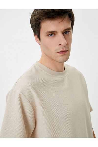 Koton Βασικό T-Shirt με κοντό μανίκι Crew Neck Texture