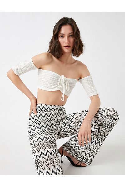 Koton Trägerlose Crop-Bluse mit Bindedetail