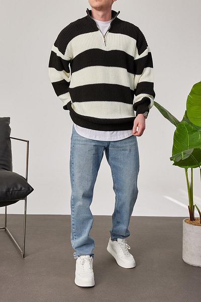 NOMARC Black and White Knitwear Design