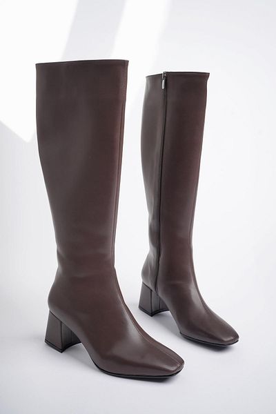MUGGO KAROLINE garantierte Damenstiefel mit stumpfer Zehenpartie und seitlichem Reißverschluss