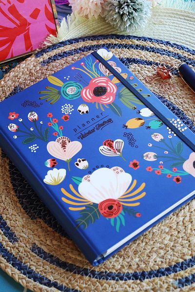 Victoria's Journals 17x24 см Скрита спирала Неограничен планер Дневник