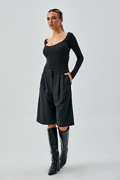 minaaise Γυναικείο μαύρο μάλλινο πολυβίσκο ριγέ βερμούδα σορτς 28237