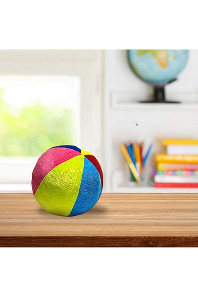 caps 20 cm Wide Plush Ball