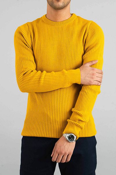 bombe Senffarbener Slim-Fit-Strickpullover aus Baumwolle mit Rundhalsausschnitt für Herren
