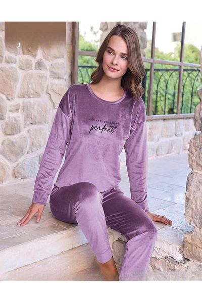Pijamoni Women's Winter Crew Neck Lycra Soft Velvet Pajama Set 4200/13 - 1 Piece