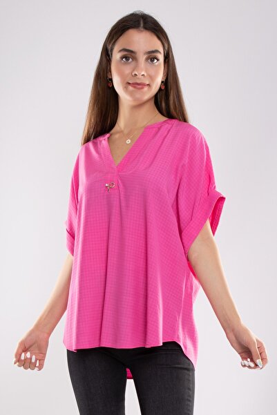 AYHAN 81699 Kendinden Kareli V Yaka Broşlu Viscon Bluz