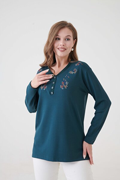 Millano Εποχιακή μητρική μπλούζα με λαιμόκοψη σε σχήμα V, κεντημένη, με λεπτομέρεια με κουμπιά, εξαιρετικής ποιότητας.