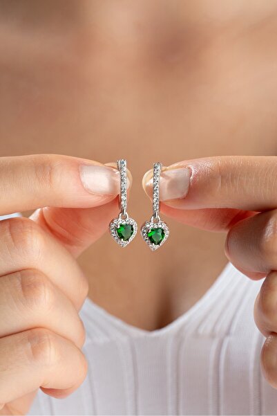 ESSARE 925 Ayar Gümüş Rodyum Kaplama Sallantılı U Model Yeşil Damla Taşlı Küpe