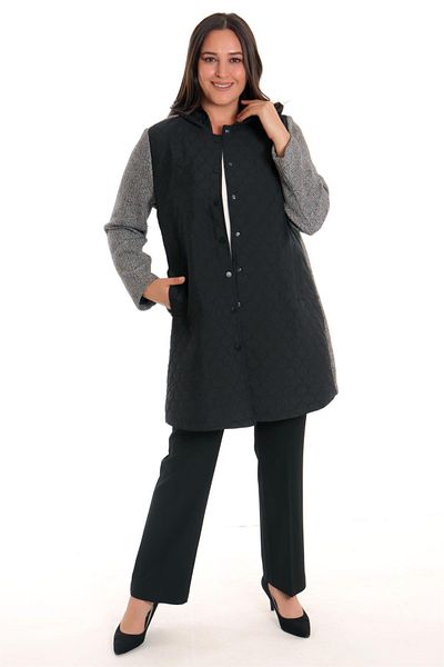 Metpoint Trend42plus Black Quilted Coat with Snap Button