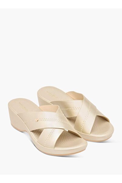 Flora Bella by Shoexpress صندل فلورا بيلا بلوك توبوكلو سهل الارتداء مصنوع من ...