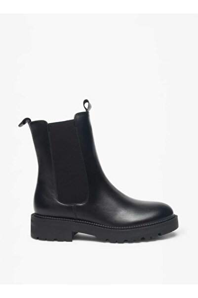 Celeste Women's Solid Boots with Zip Closure