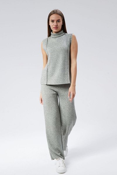 soBasic Adriana Knitwear Set - Stand Collar Sleeveless Pants and Blouse - Mint