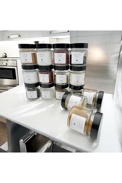 zezedesing 255Cc Spice Rack Set - 15 Pieces Black Lids