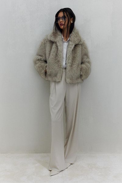 Suud Collection Cremefarbene Janet-Hose mit weitem Bein