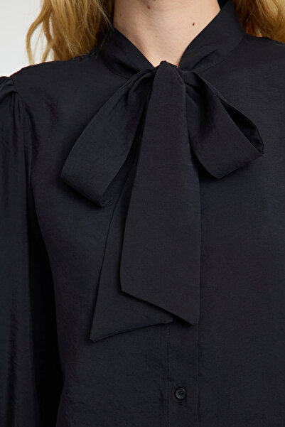 Trendyol Collection Black Scarf Detailed Care Collection Woven Shirt Twoaw25Go00121