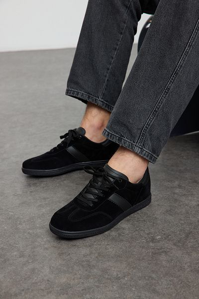 TRENDYOL SHOES Pánská sportovní obuv - Černá šněrovací Takaw25sn00020