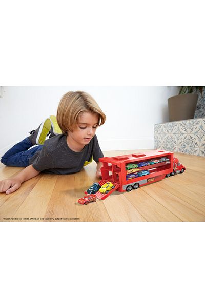 CARS Mini Racer Transporter Mack