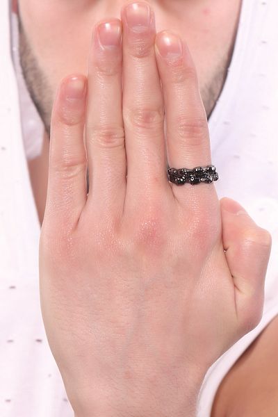 LABALABA Men's Metallic Anthracite Lacquer Plated Adjustable Row Skull Ring