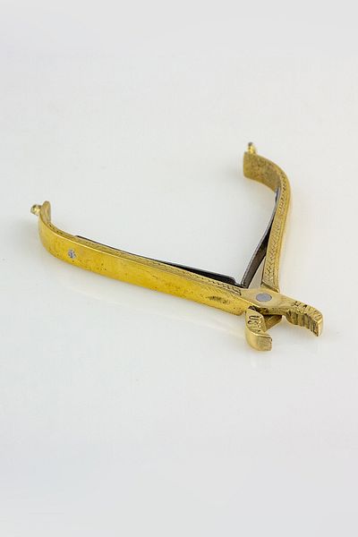 Tiesa Home Cast Iron Peanut Cracker Crushing Pliers Quality Yellow