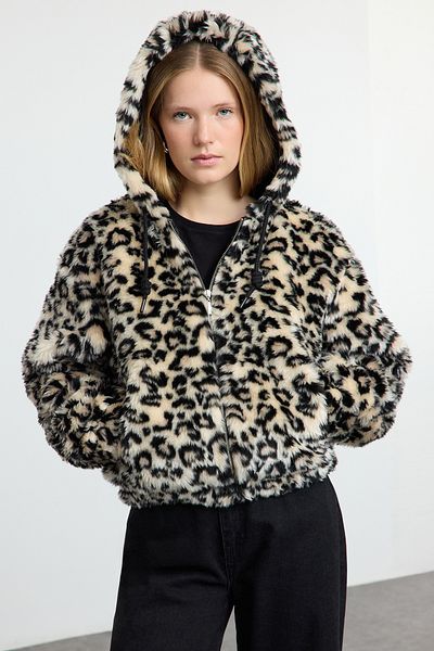 Trendyol Collection Oversize hnědá plyšová bunda s leopardím vzorem - kapuce, barva Twoaw23Mo00301