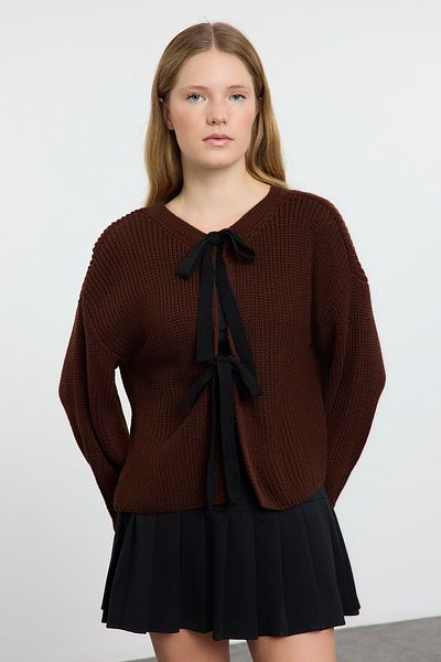 Trendyol Collection Double Sided Wearable Brown Knitwear Crop Sweater with Ribbon Detail - Twoaw25Kz00074