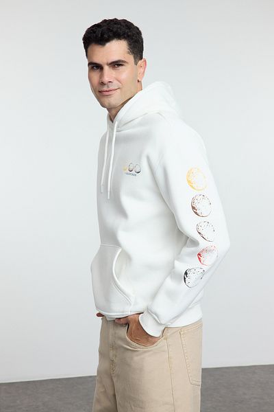 Trendyol Collection Голям суитшърт с качулка и рефлекторен принт Tmnaw25Sw00069