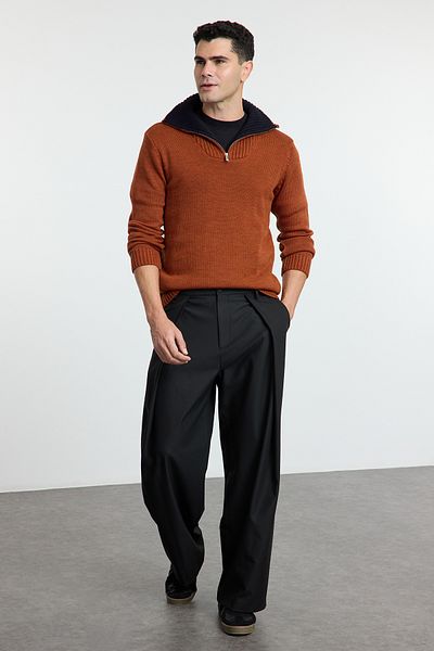 Trendyol Collection Πλεκτό πουλόβερ σε χρώμα τούβλο Casual με μισό ζιβάγκο - TMNAW25KZ00008