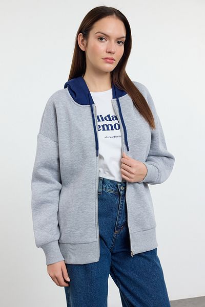 Trendyol Collection Gray Melange Color Blocked Oversize/Wide Fit Hooded Zippered Knitted Sweatshirt Twoaw25Sw00101