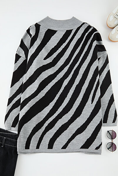 Edit by Trendyol Gray Zebra Patterned Half Turtleneck Sweater Tedaw25An00004