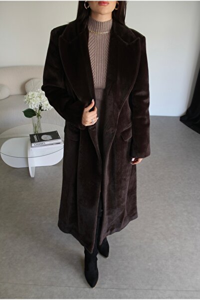 Julidress Manta lungă premium cu textura moale, căptușită cu decolteu petrecu...