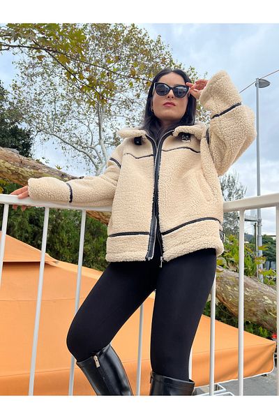 Stealle Zr Model Teddy Coat - Leather and Belt Detail