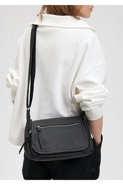 Mavi Černá kabelka Crossbody 197134 -900