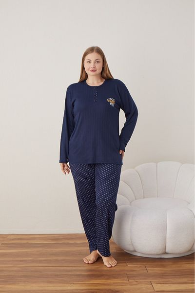 Temporium Women's Winter Plus Size Embroidered Patterned Collar Buttoned Long Sleeve Pajama Set