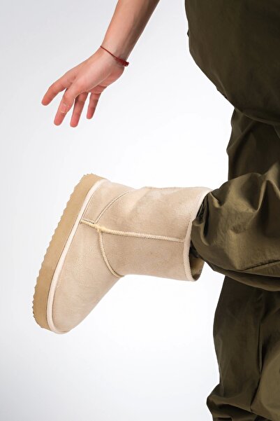 Moda Değirmeni Bőrbőr női Wendy szőrme belső közepes méretű csizma