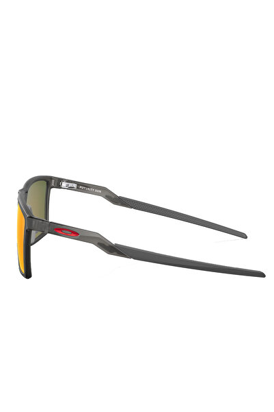 Oakley 948204 57 Model Sunglasses