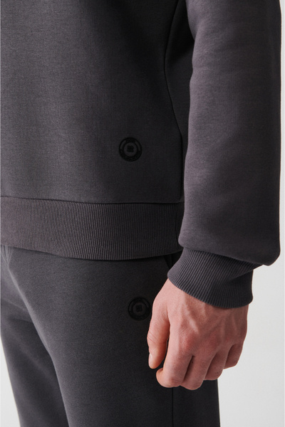 Avva Erkek Antrasit Bisiklet Yaka 3 Iplik Şardonlu Pamuklu Sweatshirt E001017