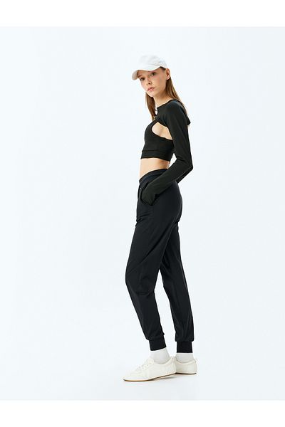 Koton Φούτερ Jogger Soft Key με ψηλή μέση και λεπτομέρεια τσέπης με κορδόνια - Interlock