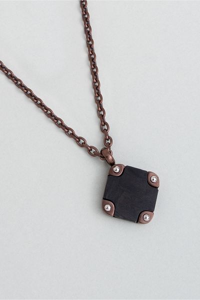 So CHIC... Carbon Fiber Detailed 65 cm Steel Necklace