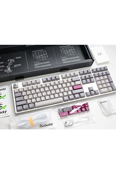 Ducky لوحة مفاتيح الألعاب الميكانيكية الأمريكية One 3 Mist Grey Fullsize 100% Cherry Red Key