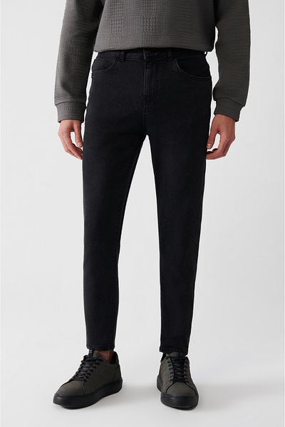 Avva Anthrazitfarbene, gewaschene, flexible Jeanshose für Herren E 003513