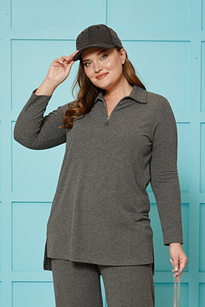 Büyük Moda Comfortable Set Made of Corded Fabric