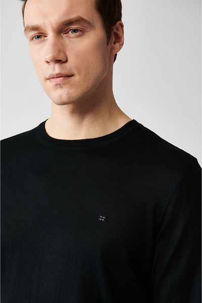 Avva Schwarzer Wollstrickpullover mit Rundhalsausschnitt für Herren B 005013