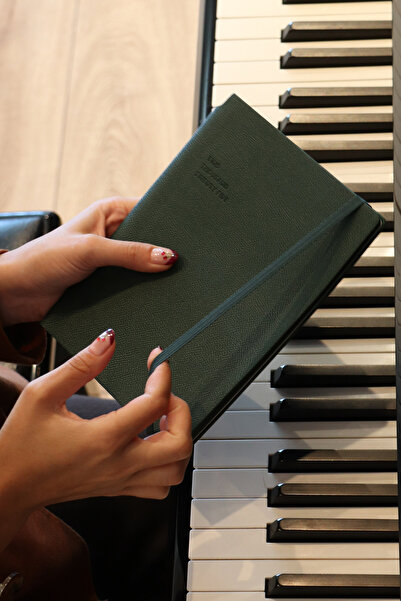 Victoria's Journals Kuka 2025 Haftalık Ajanda A5 (14x21cm) Esnek Kapak Ivory ...